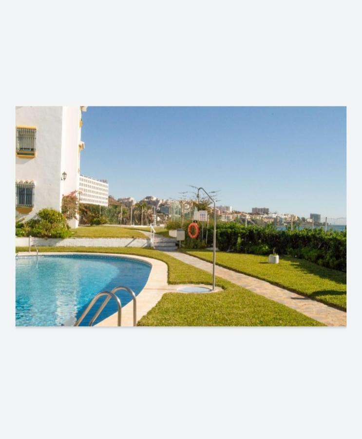 Apartamento Espectacular En Primera Línea De Playa Benalmádena